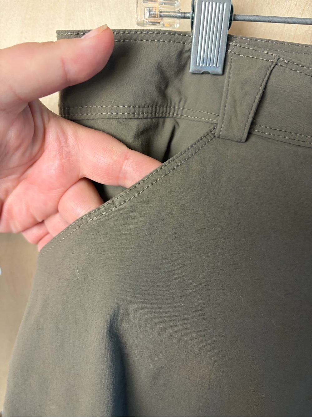 Outdoor Research Women’s Hiking Shorts – Size 12 - Picture 3 of 5